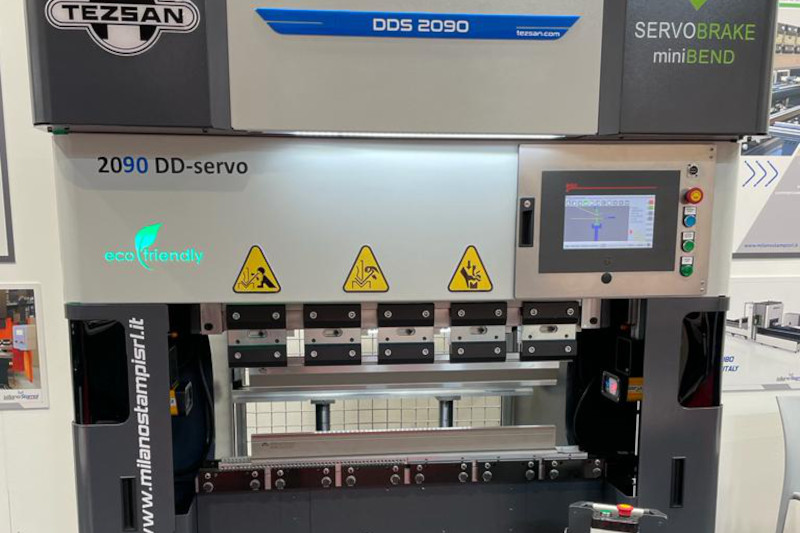 pressa-piegatrice-tezsan-elettrica-dds-01