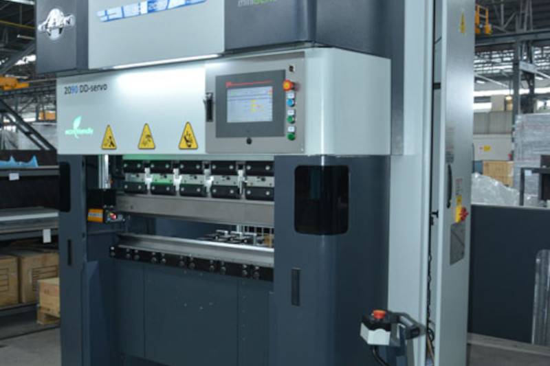 pressa-piegatrice-tezsan-elettrica-dds-04