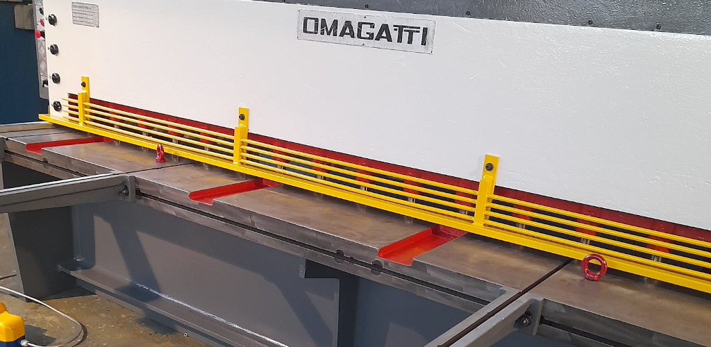 Cesoia Omagatti 3000 x 5 usata