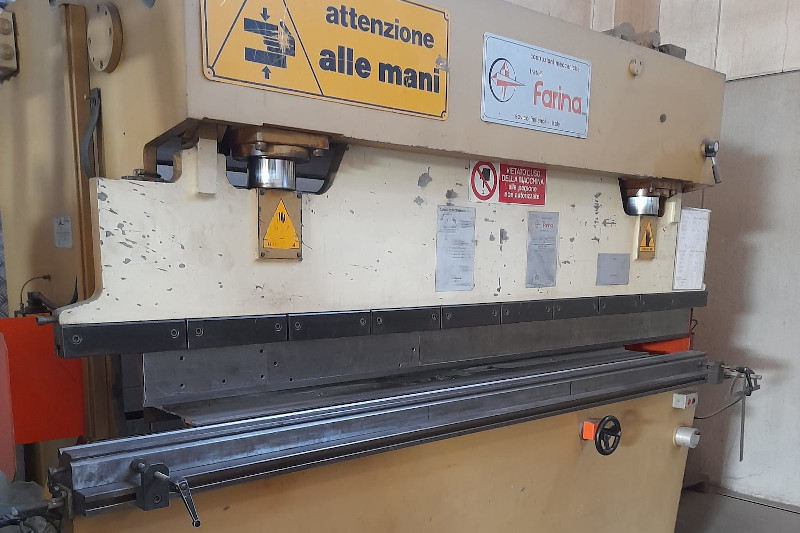 coppia-pressa-piegatrice-e-cesoia-farina-usate-2