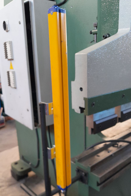 pressa-piegatrice-gasparini-3000x40-usata-2